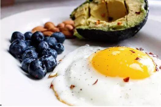 娱乐吃瓜酱荷包蛋,吃瓜酱带你领略美食与娱乐的完美融合